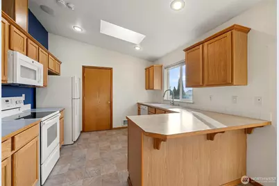 329 Melissa Street, Camano Island, WA 98282 - Photo 13