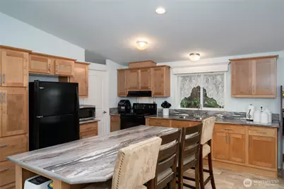 9054 W Pressentin Drive, Concrete, WA 98237 - Photo 7