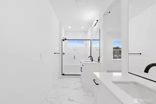 18805 99th Ct NE, Bothell, WA 98011 - Photo 17