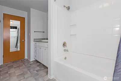 3804 Harbel Drive NE, Bremerton, WA 98310 - Photo 17