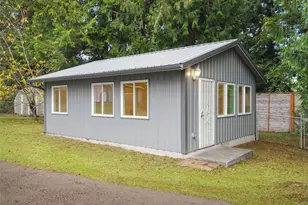 12782 NE Eckern Pl, Kingston, WA 98346 - Photo 27