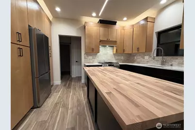 9303 129th Street Ct NW, Gig Harbor, WA 98329 - Photo 7