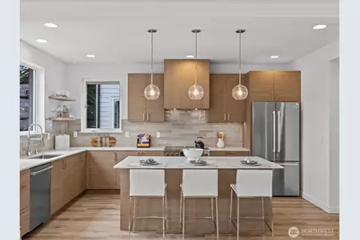 9017 Dibble Avenue NW, Seattle, WA 98117 - Photo 11