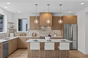 9017 Dibble Ave NW, Seattle, WA 98117 - Photo 11