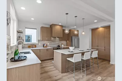 9017 Dibble Avenue NW, Seattle, WA 98117 - Photo 13