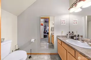 1121 22nd St, Bellingham, WA 98225 - Photo 11