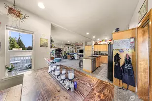 1121 22nd St, Bellingham, WA 98225 - Photo 5