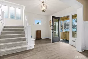 709 S Cedar St, Tacoma, WA 98405 - Photo 3