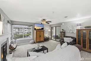 22242 24th Ave S, Des Moines, WA 98198 - Photo 9