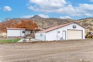 44 Nickles Rd, Okanogan, WA 98840 - Photo 3