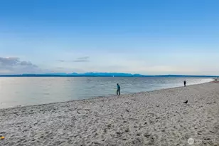 8581 Mary Ave NW, Seattle, WA 98117 - Photo 37