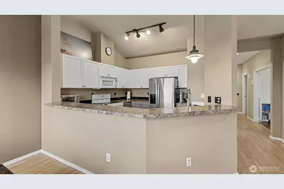 1500 S 18th Street #S202, Renton, WA 98055 - Photo 7