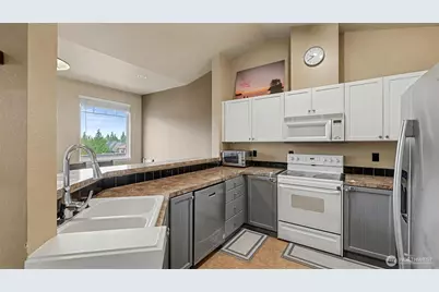 1500 S 18th Street #S202, Renton, WA 98055 - Photo 9