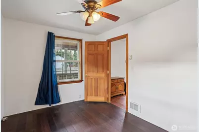 121 3rd Street NW, Carbonado, WA 98323 - Photo 11