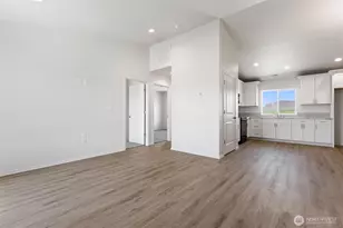 227 Poplar Street NE, Royal City, WA 99357 - Photo 11