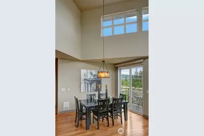 1840 25th Avenue NE #405, Issaquah, WA 98029 - Photo 5