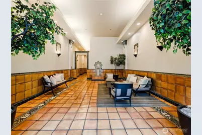 526 1st Avenue S #203, Seattle, WA 98104 - Photo 3