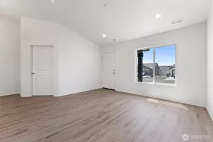 105 Poplar Street NE, Royal City, WA 99357 - Photo 9