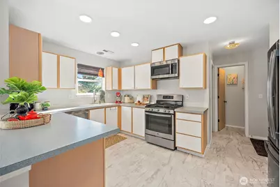 9506 150th Street Ct E, Puyallup, WA 98375 - Photo 13