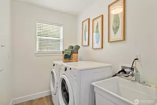 6912 Silent Creek Ave SE, Snoqualmie, WA 98065 - Photo 27