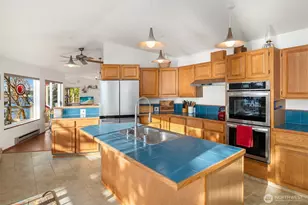 7782 Cypress Way, Anacortes, WA 98221 - Photo 21