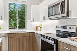 7628 222nd Street SW, Edmonds, WA 98026 - Photo 9