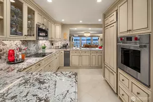 6363 Lake Washington Blvd NE, Kirkland, WA 98033 - Photo 23