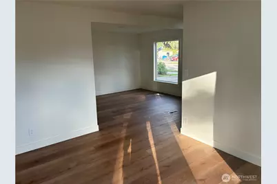 602 8th Street NW, Puyallup, WA 98371 - Photo 5