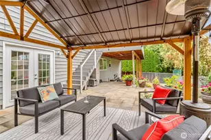 11907 NE 133rd Pl, Kirkland, WA 98034 - Photo 17