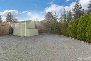 10022 191st St E, Puyallup, WA 98375 - Photo 7