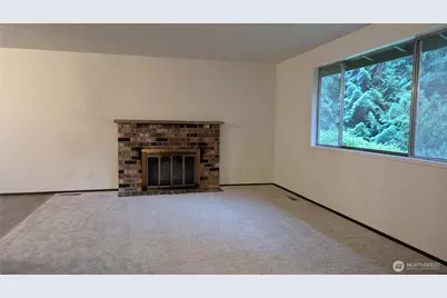 16826 41st Street E, Lake Tapps, WA 98391 - Photo 3