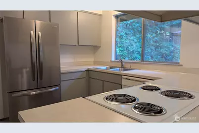 16826 41st Street E, Lake Tapps, WA 98391 - Photo 7