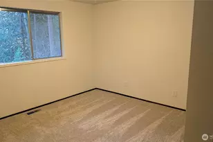 16826 41st St E, Lake Tapps, WA 98391 - Photo 9