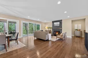 12009 SE 81st Ln, Newcastle, WA 98056 - Photo 17