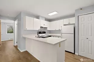 3660 Whitman Ave N, Seattle, WA 98103 - Photo 15