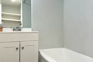 506 S 107th St, Tacoma, WA 98444 - Photo 5