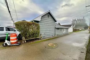 3012 15th St, Everett, WA 98201 - Photo 17