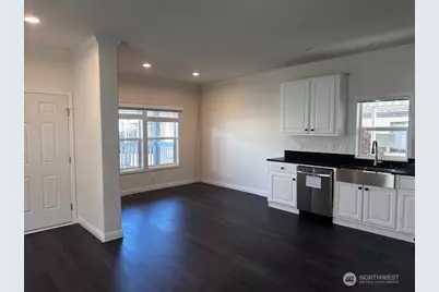 2101 324th Street #174, Federal Way, WA 98003 - Photo 3