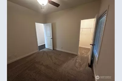 2101 324th Street #174, Federal Way, WA 98003 - Photo 7