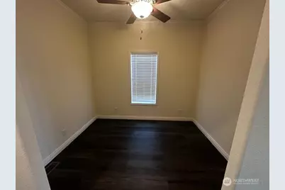 2101 324th Street #174, Federal Way, WA 98003 - Photo 5