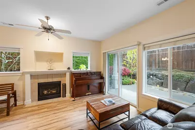 10700 SE 260th Street #J101, Kent, WA 98030 - Photo 19