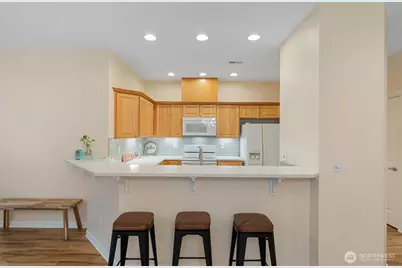 10700 SE 260th Street #J101, Kent, WA 98030 - Photo 21