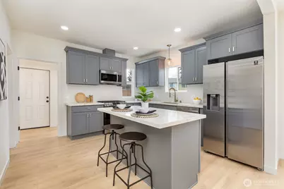 8416 Duncan Avenue S, Seattle, WA 98118 - Photo 5