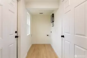 8416 Duncan Ave S, Seattle, WA 98118 - Photo 17