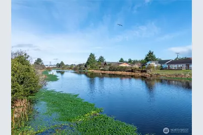 564 & 568 Point Brown Avenue NE, Ocean Shores, WA 98569 - Photo 21