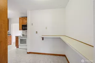 2225 E 64th St, Tacoma, WA 98404 - Photo 9