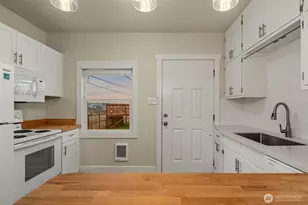 403 E Wright Ave, Tacoma, WA 98404 - Photo 15