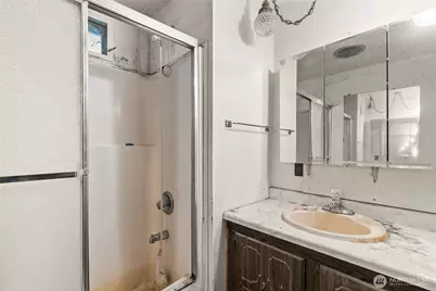 13405 Cedar Court E, Bonney Lake, WA 98391 - Photo 25