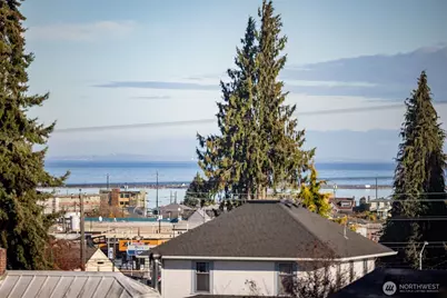 233 E 10th Street, Port Angeles, WA 98362 - Photo 29