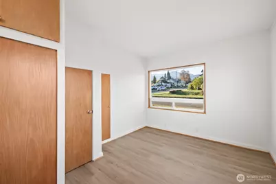 233 E 10th Street, Port Angeles, WA 98362 - Photo 15